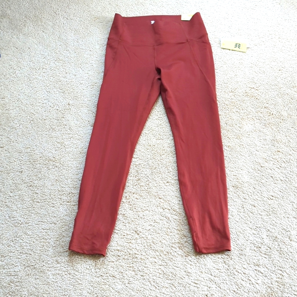 NWT all in motion hi rise leggings M